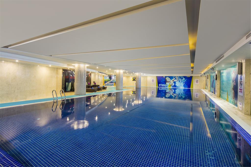Royal Century Hotel Шанхай Екстер'єр фото