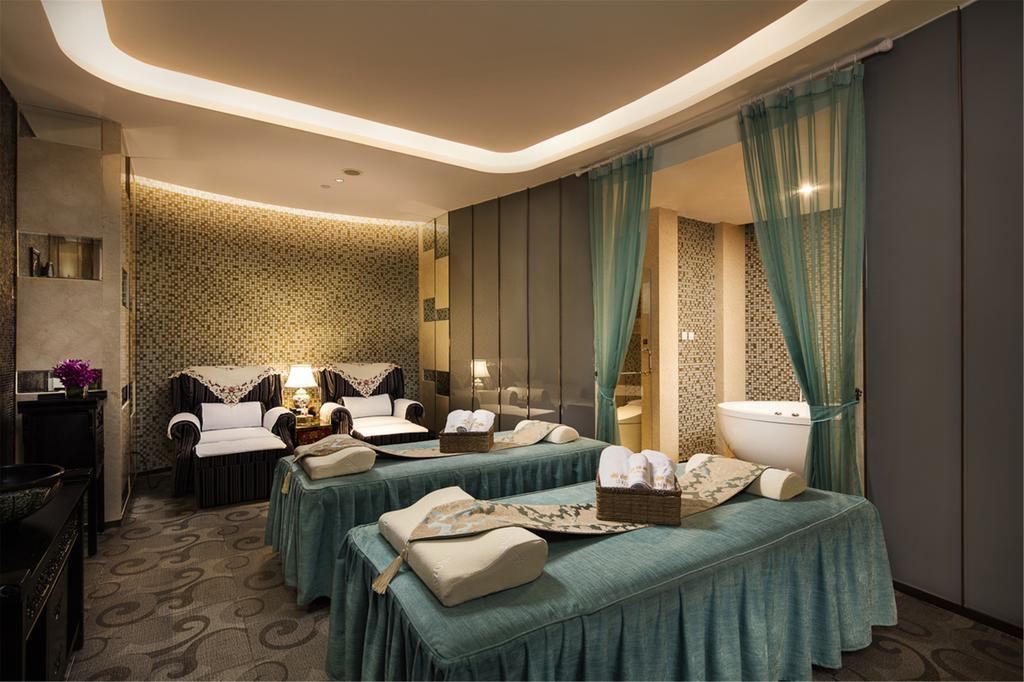 Royal Century Hotel Шанхай Екстер'єр фото