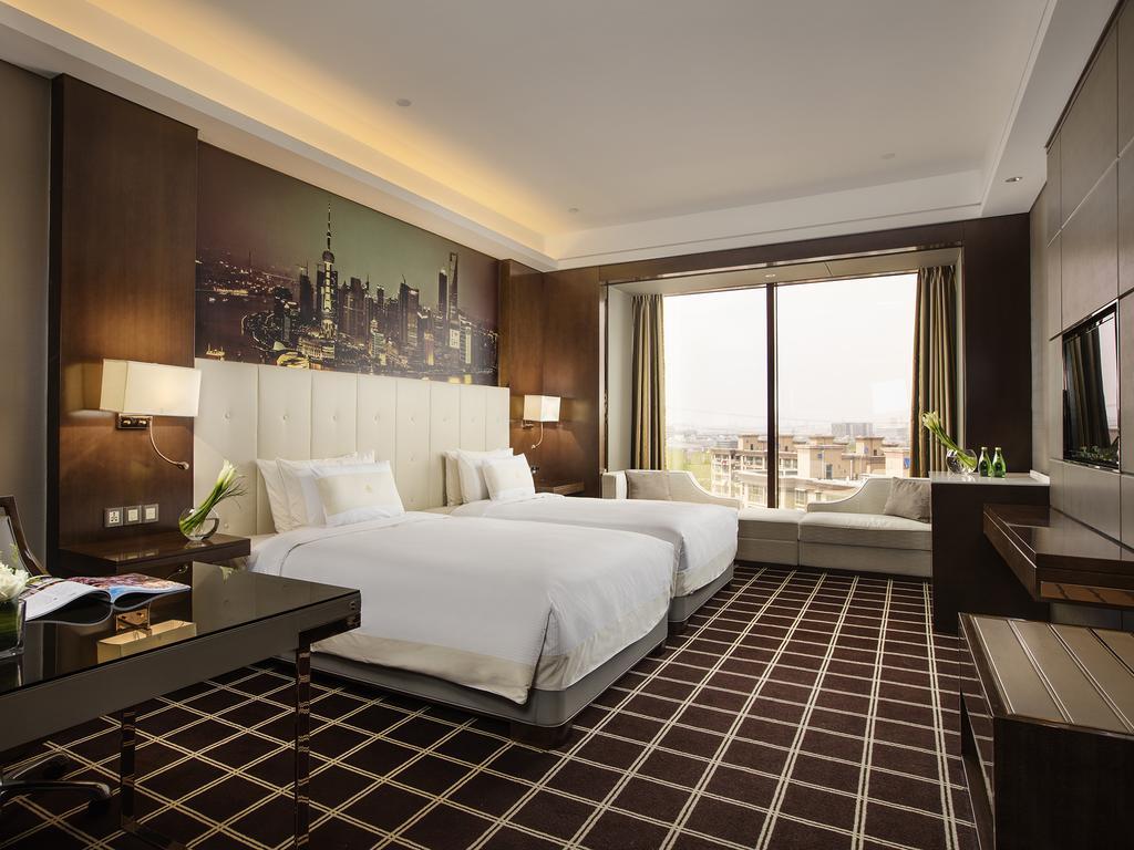 Royal Century Hotel Шанхай Екстер'єр фото
